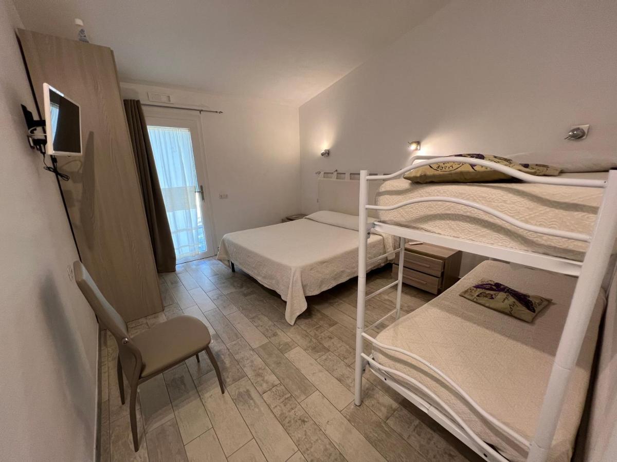 In Campagna Da Nino Hotel Olbia Exterior photo