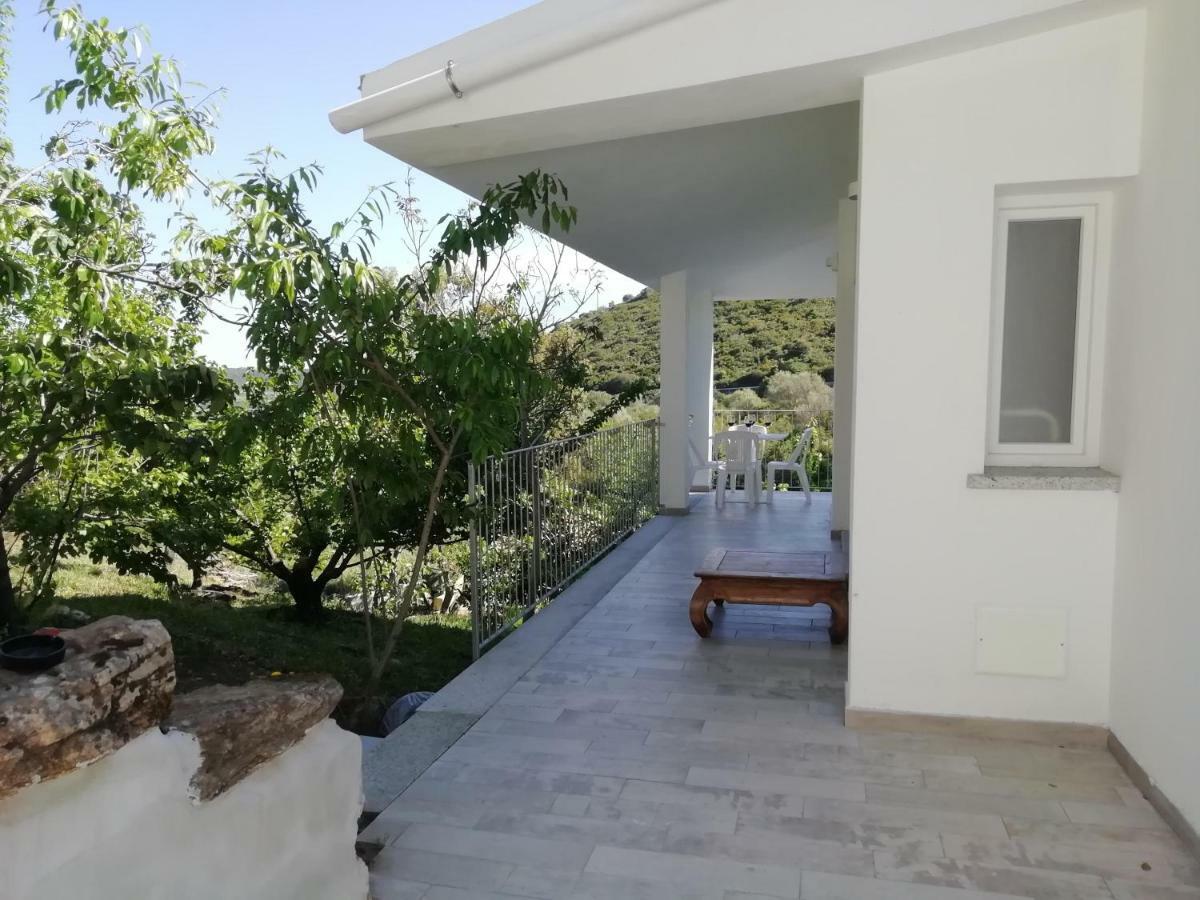 In Campagna Da Nino Hotel Olbia Exterior photo